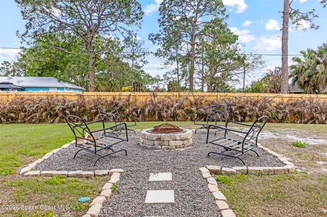 209 Wendover Road SW, Palm Bay, FL 32908