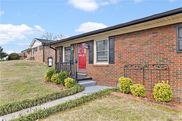 2 Cameo Drive, Rome, GA 30165