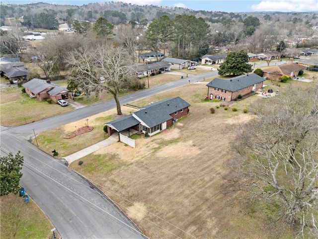 2 Cameo Drive, Rome, GA 30165