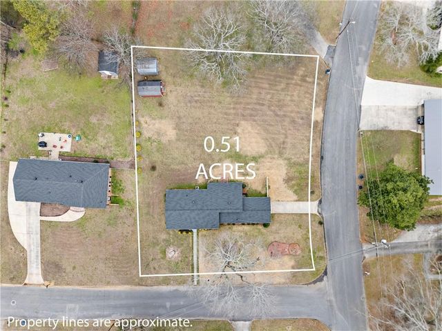 2 Cameo Drive, Rome, GA 30165