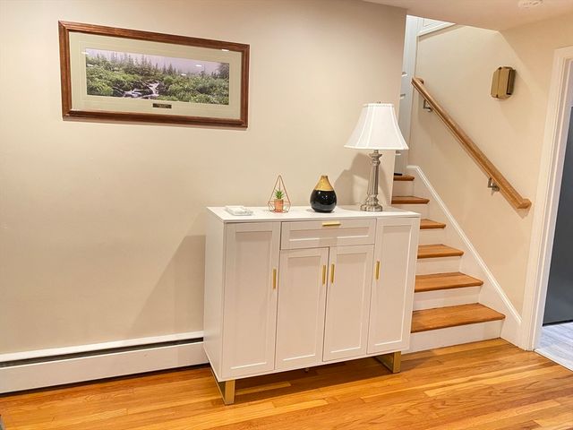 15 Winchester Dr, Lexington, MA 02420