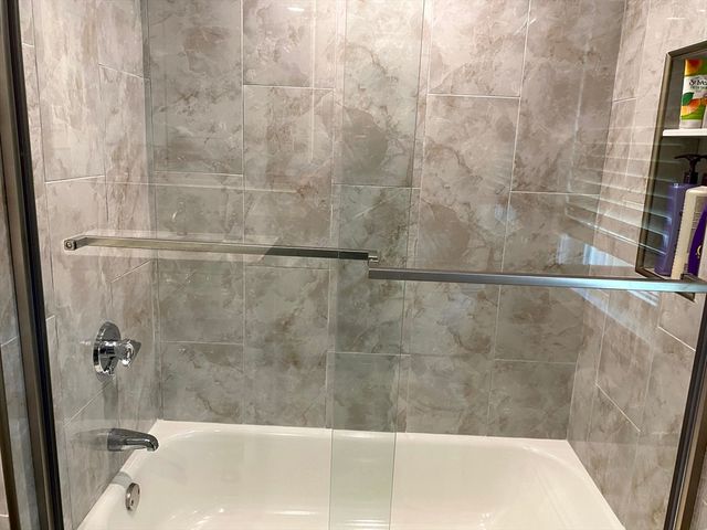 15 Winchester Dr, Lexington, MA 02420