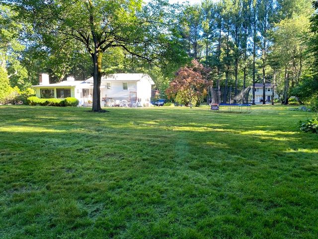 15 Winchester Dr, Lexington, MA 02420
