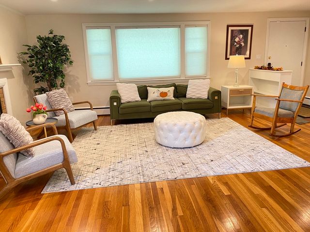 15 Winchester Dr, Lexington, MA 02420