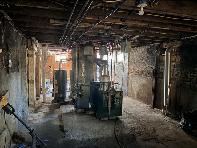 98 Whitmarsh Street, Providence, RI 02907