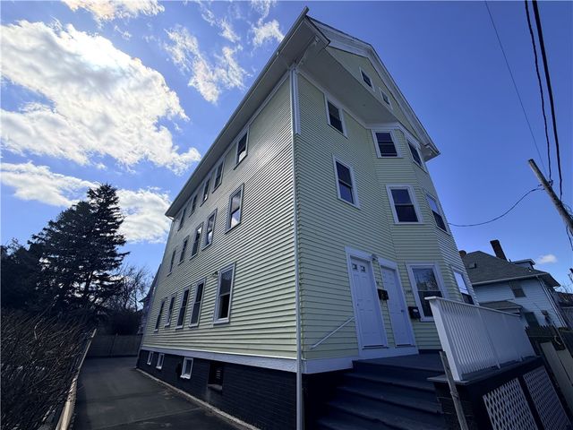 98 Whitmarsh Street, Providence, RI 02907