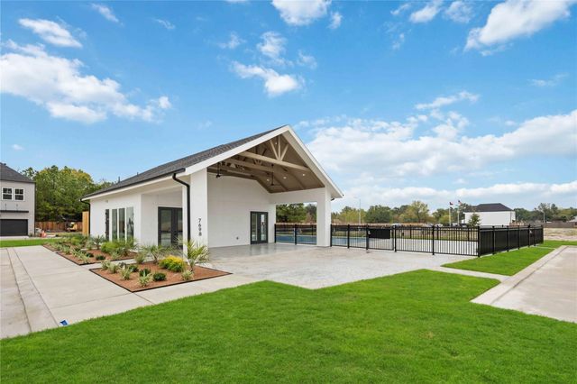 7715 Inwood Hills Lane, Houston, TX 77088