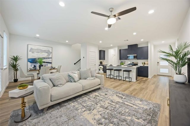 7715 Inwood Hills Lane, Houston, TX 77088