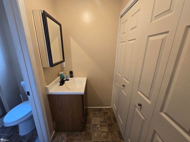 620 Carpenter Road, Flushing, MI 48433