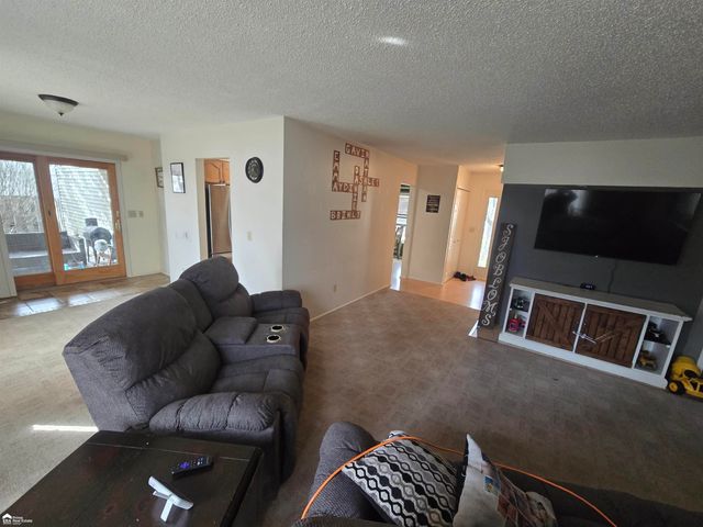 620 Carpenter Road, Flushing, MI 48433