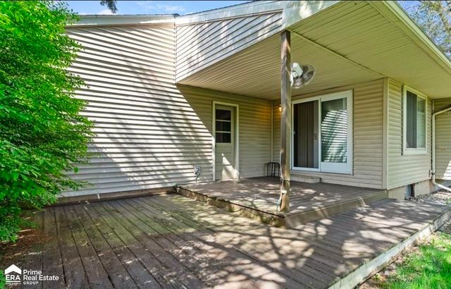 620 Carpenter Road, Flushing, MI 48433