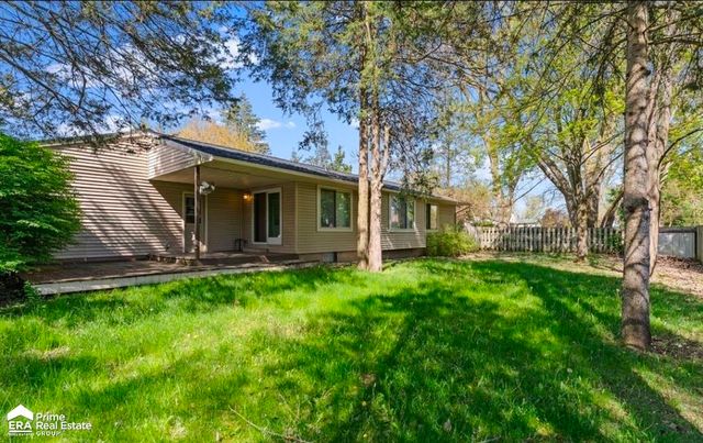 620 Carpenter Road, Flushing, MI 48433