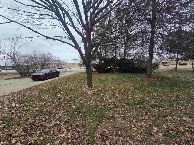 620 Carpenter Road, Flushing, MI 48433