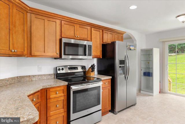 120 HAWK TRL, Winchester, VA 22602