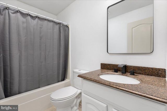 120 HAWK TRL, Winchester, VA 22602