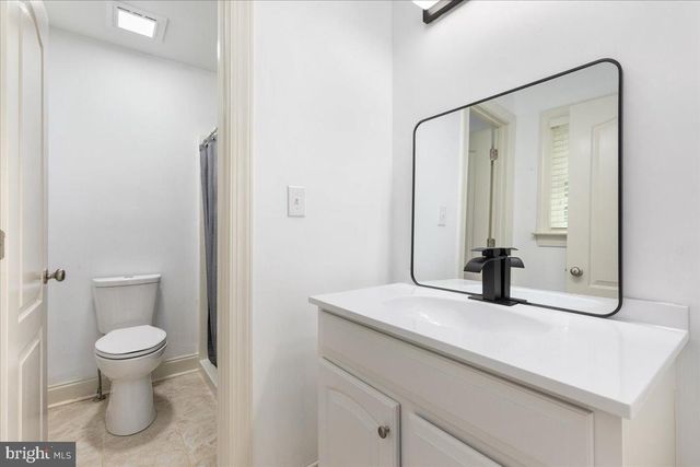 120 HAWK TRL, Winchester, VA 22602