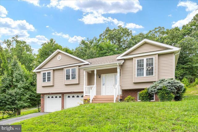 120 HAWK TRL, Winchester, VA 22602