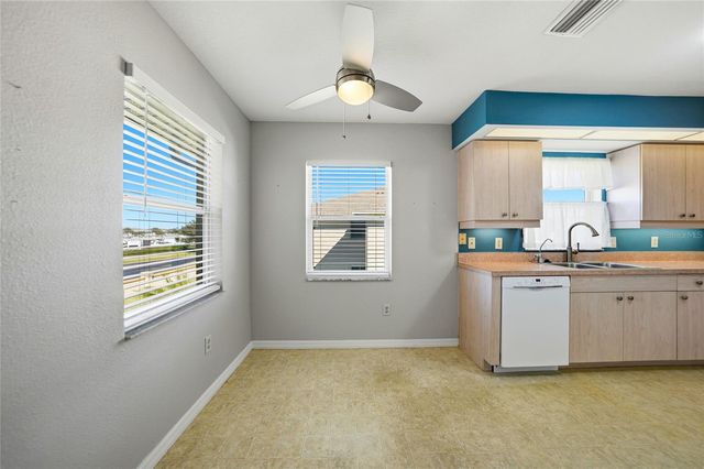 5800 SABAL TRACE DRIVE 1202, North Port, FL 34287