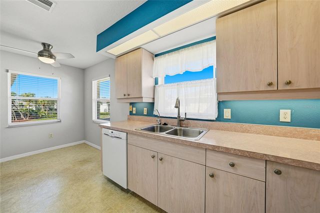 5800 SABAL TRACE DRIVE 1202, North Port, FL 34287