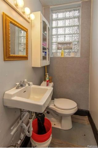 17336 W Mcnichols Road, Detroit, MI 48235