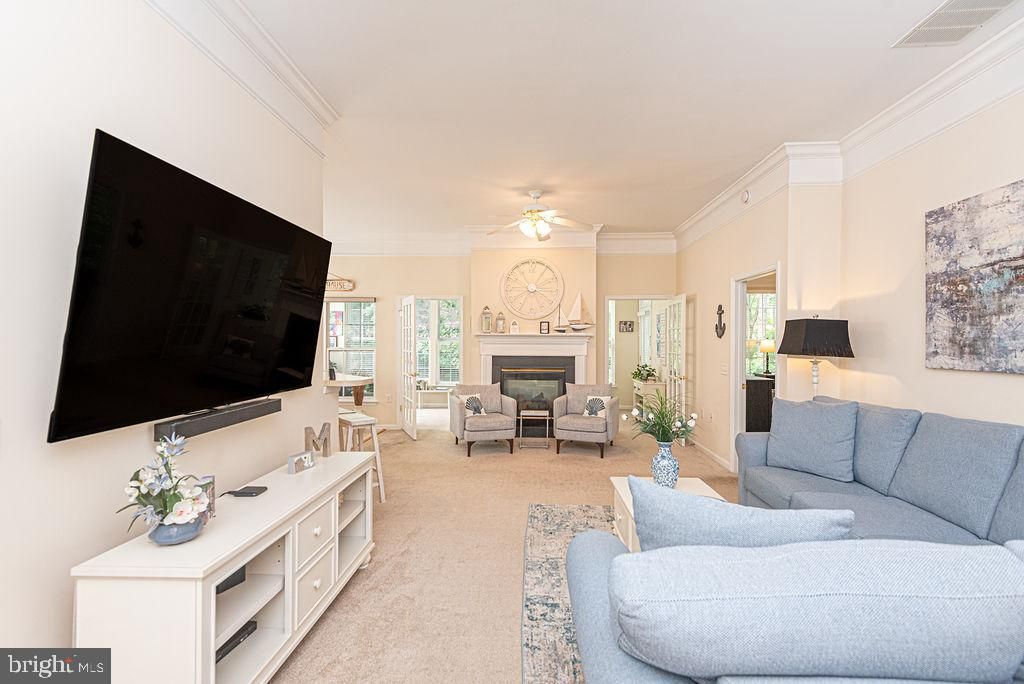 Image 20 of property listing at 1179 OCEAN PKWY, Ocean Pines, MD 21811