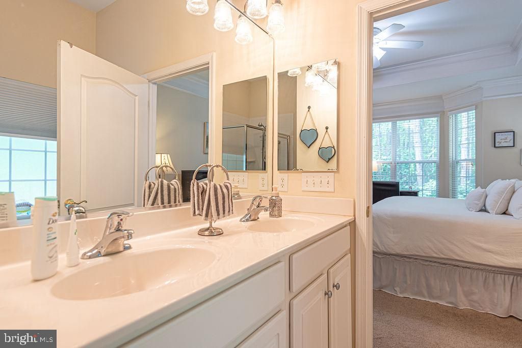 Image 44 of property listing at 1179 OCEAN PKWY, Ocean Pines, MD 21811