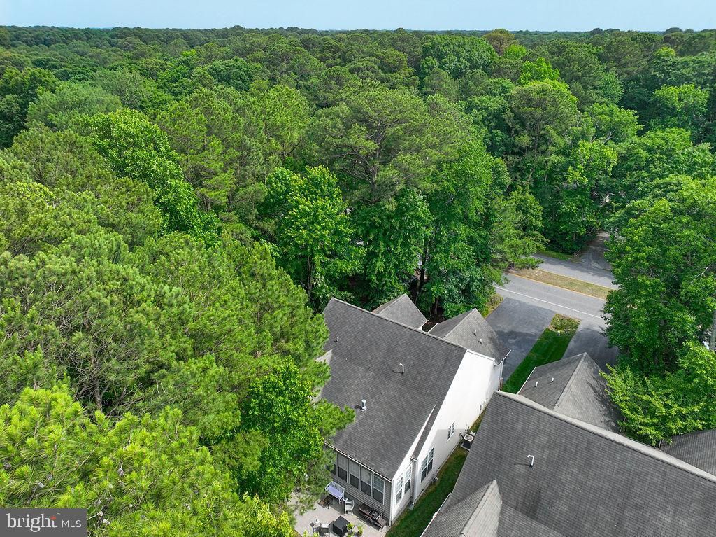 Image 65 of property listing at 1179 OCEAN PKWY, Ocean Pines, MD 21811