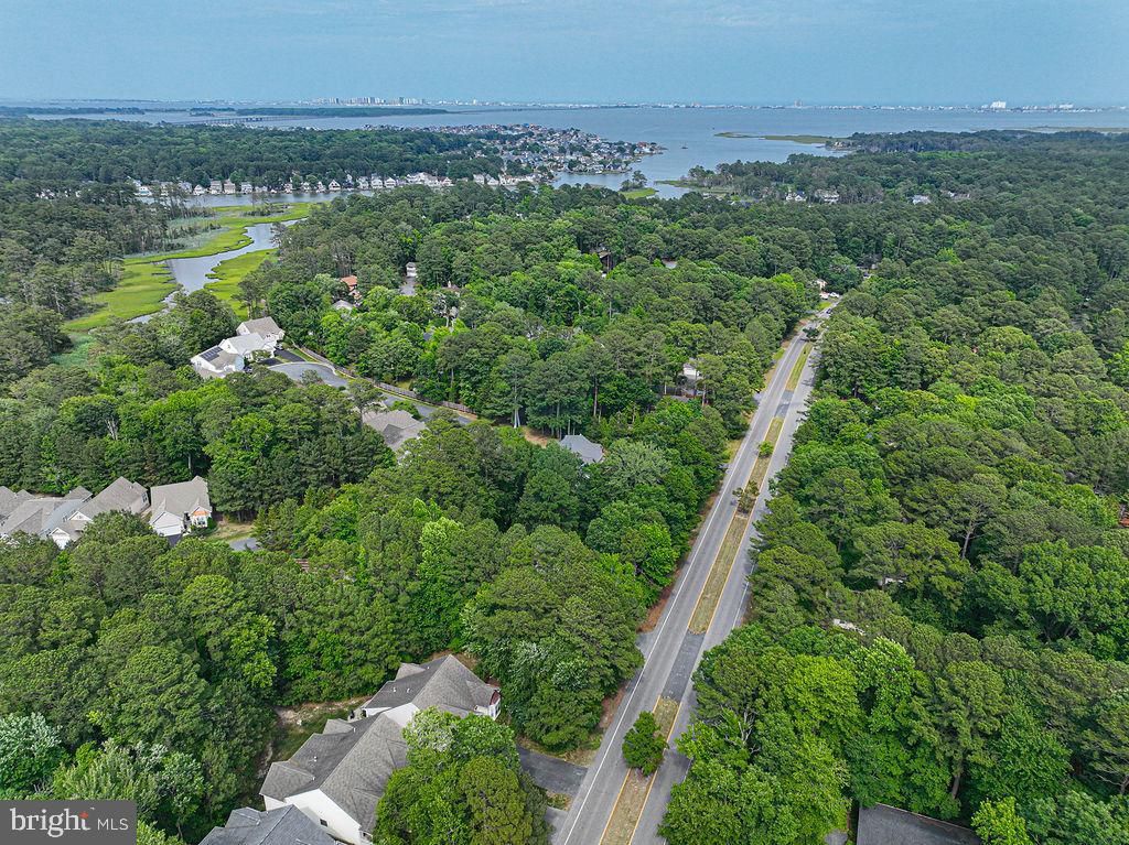 Image 67 of property listing at 1179 OCEAN PKWY, Ocean Pines, MD 21811