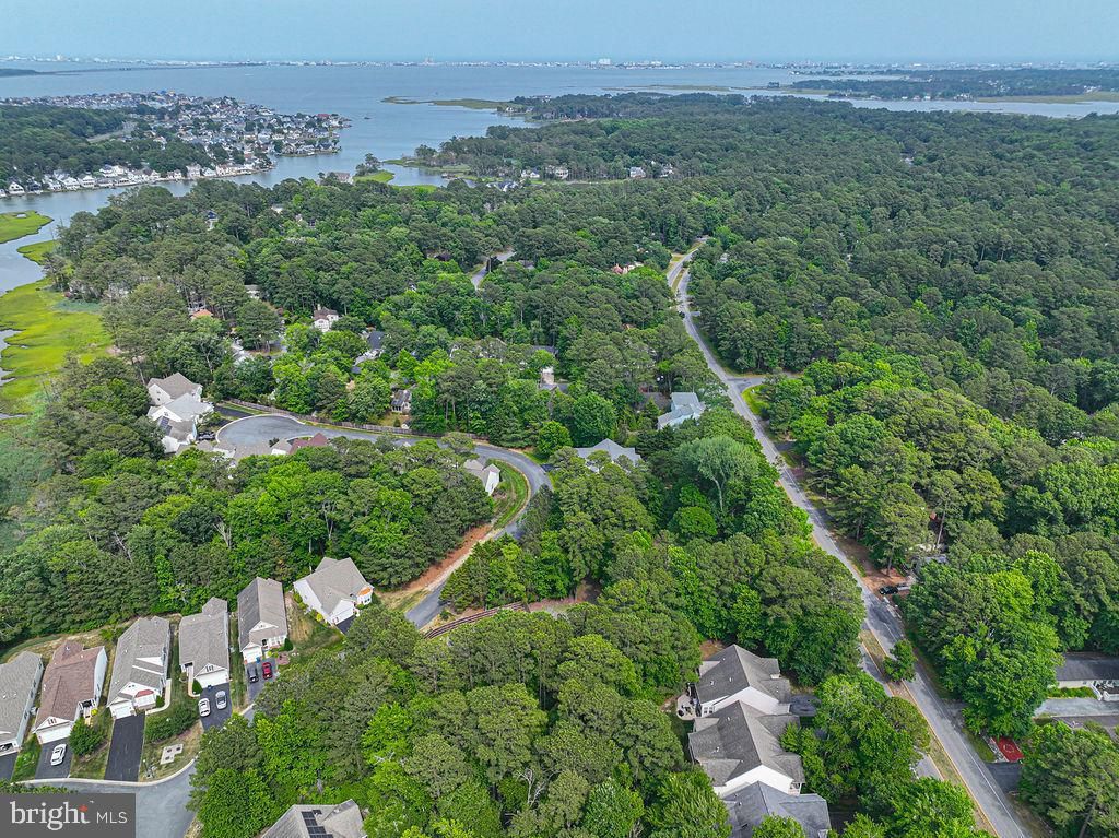 Image 71 of property listing at 1179 OCEAN PKWY, Ocean Pines, MD 21811