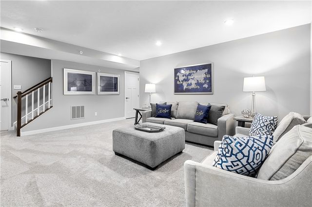 123 Olivia Drive, Nottingham, PA 15330