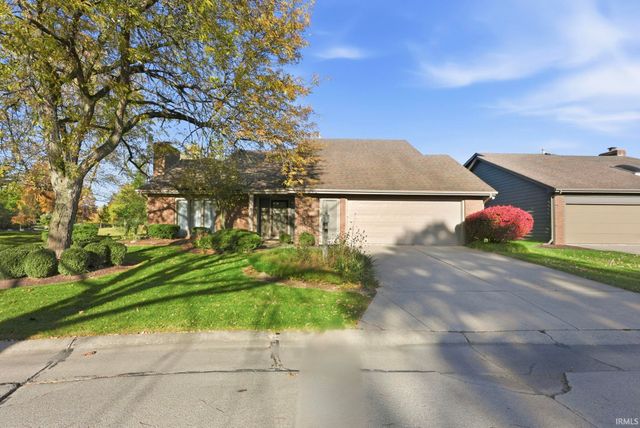 2636 Kingston Point, Fort Wayne, IN 46815