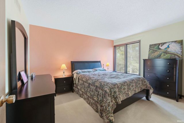 2636 Kingston Point, Fort Wayne, IN 46815