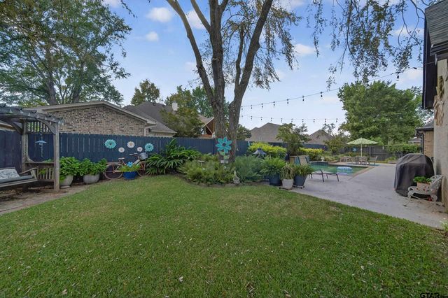 5829 Brynmar Court, Tyler, TX 75703