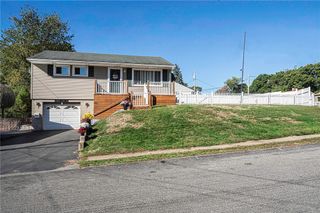 1009 Maine Ave, Hopewell Twp, PA 15001