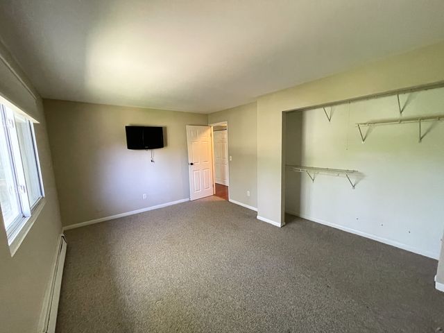 19360 Wolf Road 8, Mokena, IL 60448