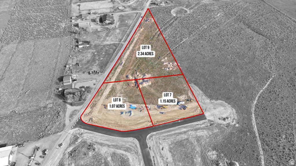 Image 3 of property listing at 376 E STATION RD #9, Cedar Fort, UT 84013