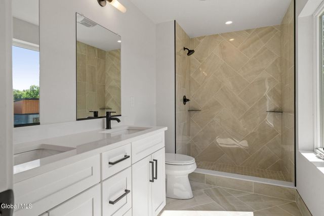 18 Footpath Way, Lake George, NY 12845