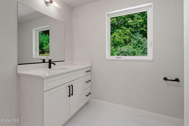 18 Footpath Way, Lake George, NY 12845