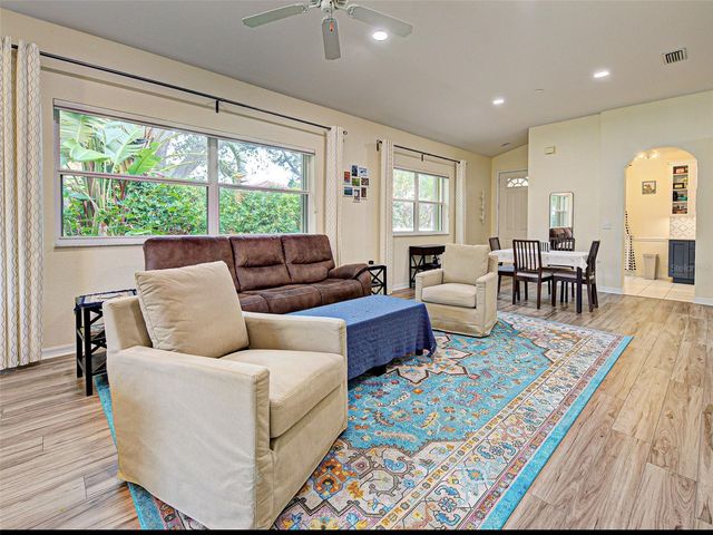 251 VISTA DEL LAGO WAY, Venice, FL 34292