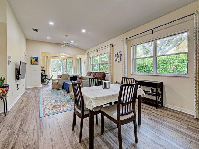 251 VISTA DEL LAGO WAY, Venice, FL 34292