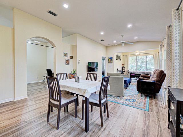 251 VISTA DEL LAGO WAY, Venice, FL 34292