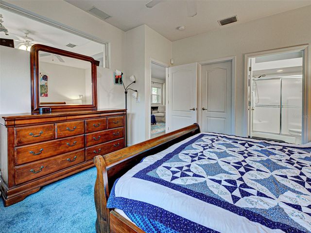 251 VISTA DEL LAGO WAY, Venice, FL 34292