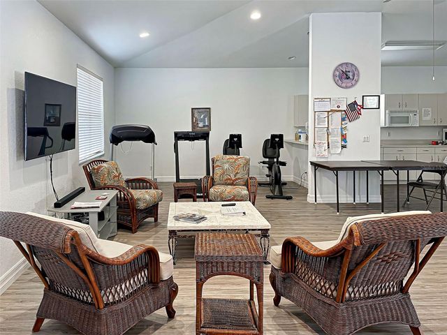 251 VISTA DEL LAGO WAY, Venice, FL 34292