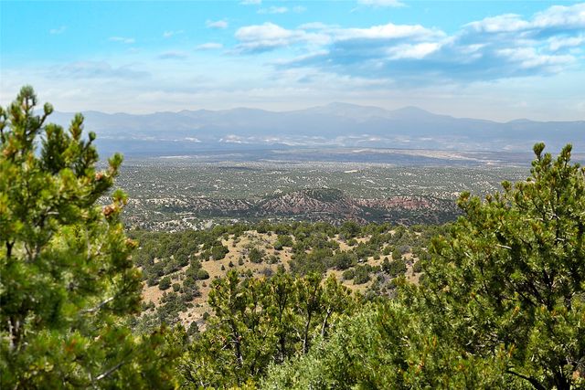 1244 N Summit Drive, Santa Fe, NM 87501