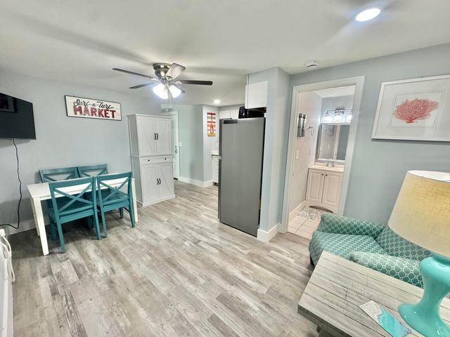 229 SE Florida Blanca Place 9, Fort Walton Beach, FL 32548