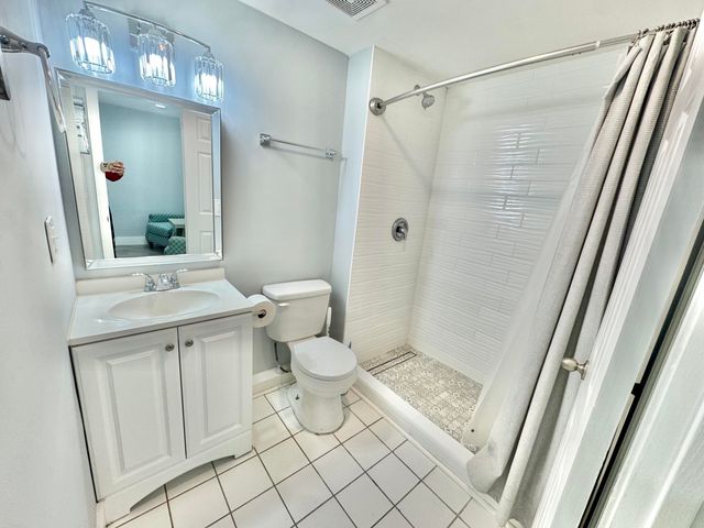 229 SE Florida Blanca Place 9, Fort Walton Beach, FL 32548