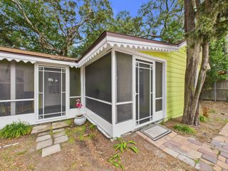 229 SE Florida Blanca Place 9, Fort Walton Beach, FL 32548