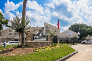 15100 Golden Eagle Drive 1008, Humble, TX 77396