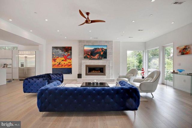 5622 MASSACHUSETTS AVE, Bethesda, MD 20816