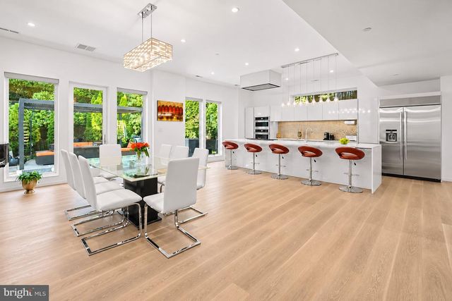 5622 MASSACHUSETTS AVE, Bethesda, MD 20816